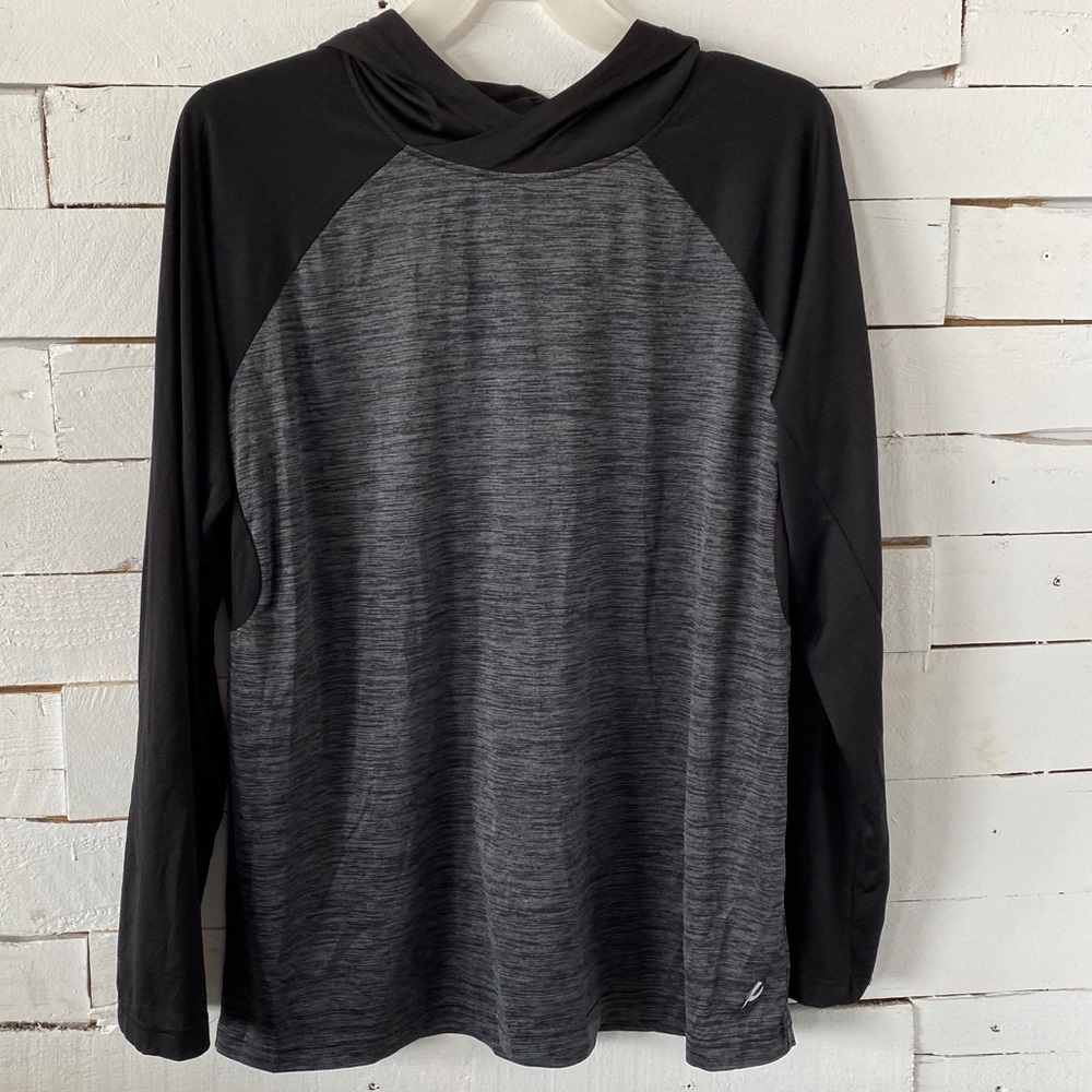 Energy Zone Mens Long Sleeved Hoodie. Size XL